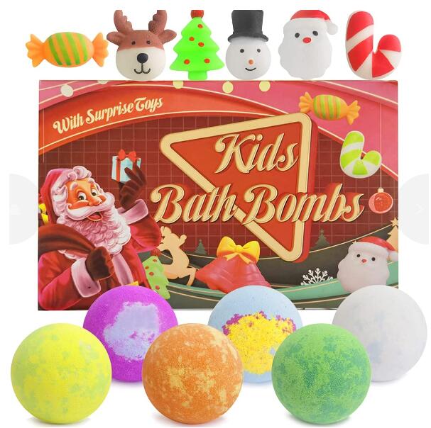 Bom tắm Giáng sinh với đồ chơi squishies bất ngờ bên trong