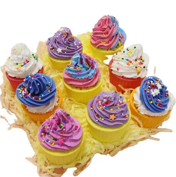 Bom tắm cupcake