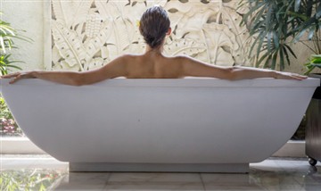 Tôi có thể tắm bao nhiêu giờ sau gua sha?
