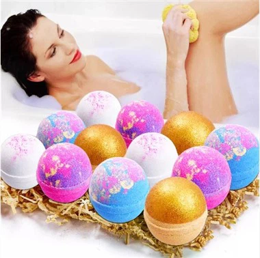 Bom tắm bong bóng đầy màu sắc